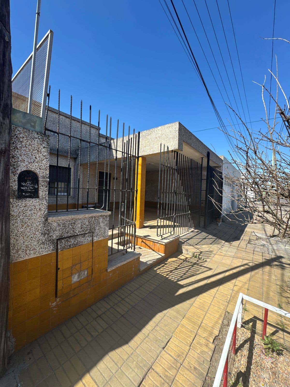 🏡 VENTA | Casa ubicada en barrio Villa Floresta 📍 Pellegrino N°3575